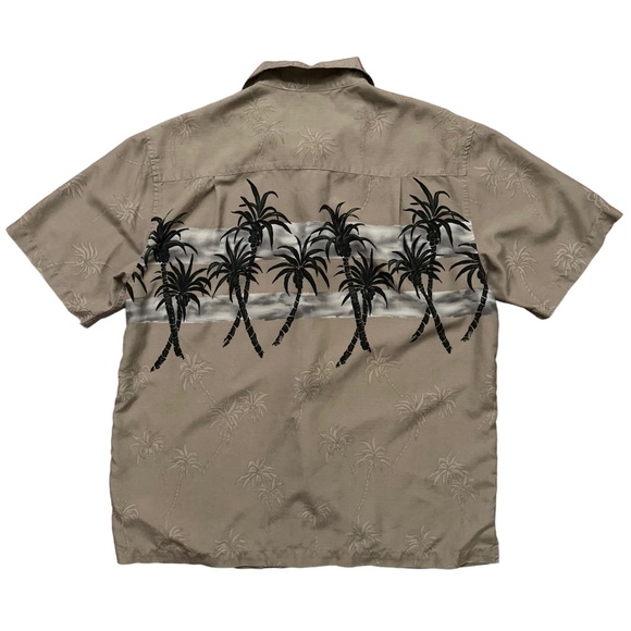 Paradise Found Shirt Mens Size M Short Sleeve Hawaiian Silk Palm Tree Gray - Picture 2 of 4